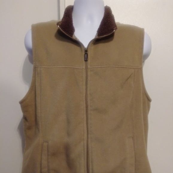 outdoor life Other - Outdoor life fleece vest size large 42/44